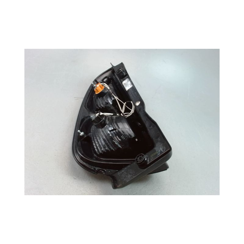 FEU ARRIERE DROIT CITROEN C3 PICASSO MONOSP. Phase 1 2009-2012