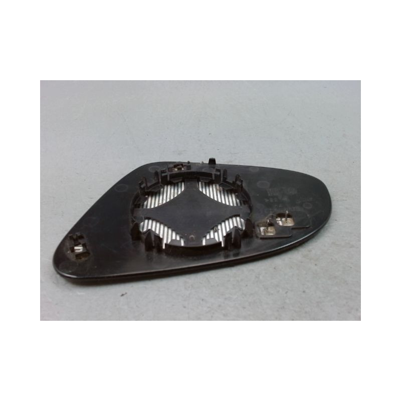 GLACE RETROVISEUR EXT D TOYOTA AURIS 2010-