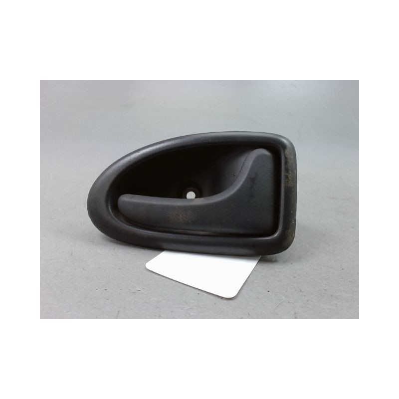 POIGNEE INTERIEURE PORTE AVANT DROIT RENAULT CLIO CAMPUS II Phase 1 2006-2009