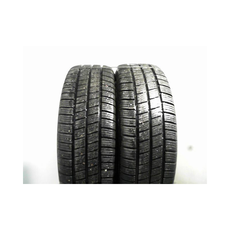 Paire de pneus HANKOOK VANTRA ST AS2 215 70 15 107 S