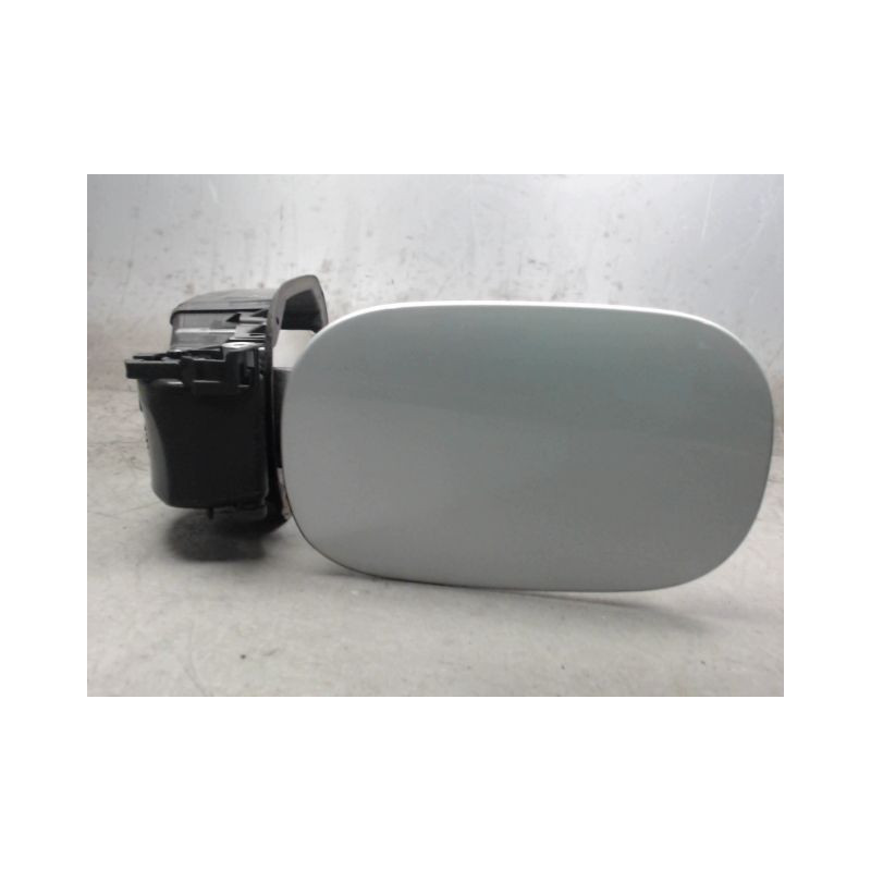 VOLET DE TRAPPE CARBURANT MERCEDES CLASSE B