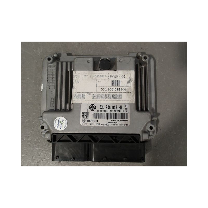 CALCULATEUR MOTEUR VOLKSWAGEN SHARAN