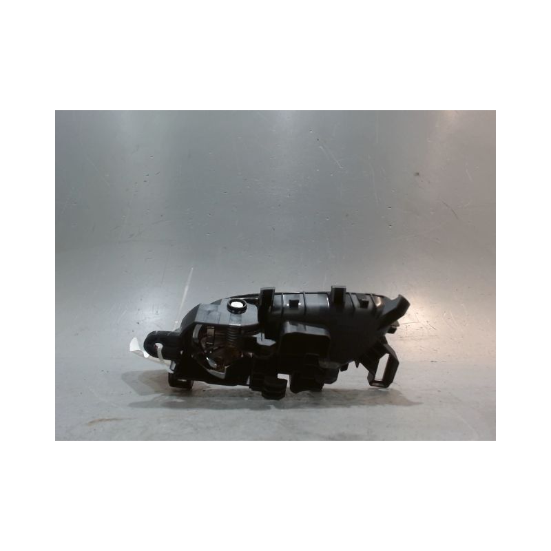 POIGNEE INTERIEURE PORTE AVANT DROIT RENAULT KADJAR