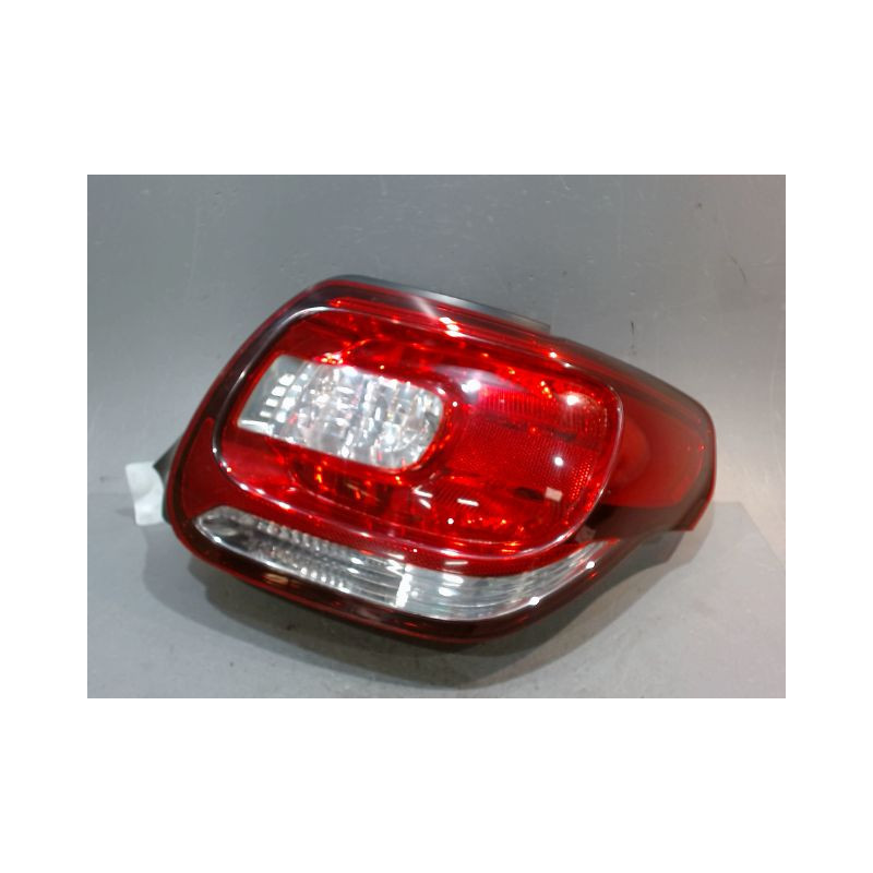 FEU ARRIERE DROIT CITROEN DS3