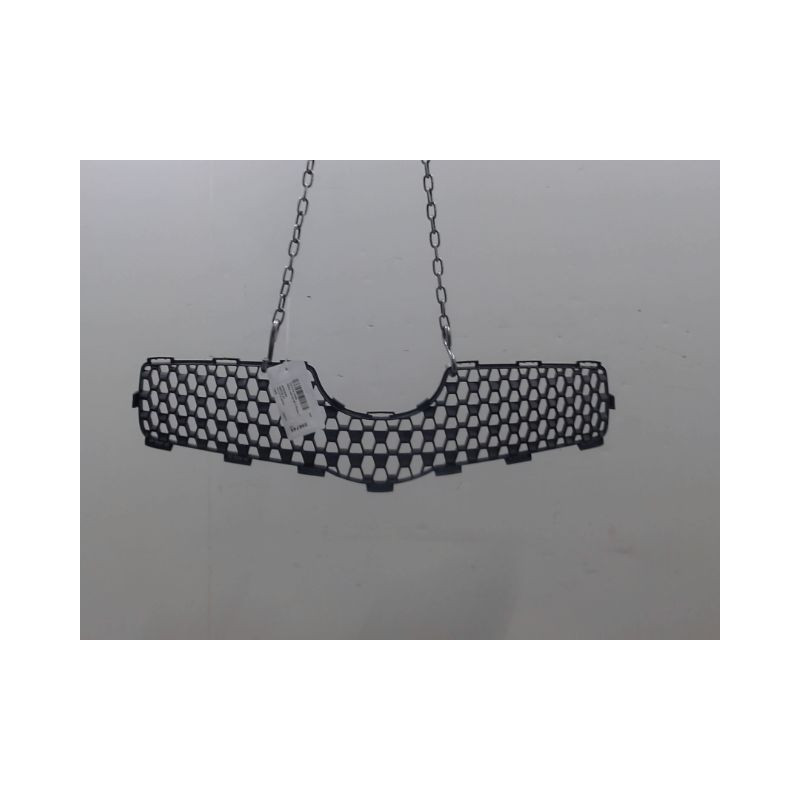 GRILLE CALANDRE TOYOTA YARIS