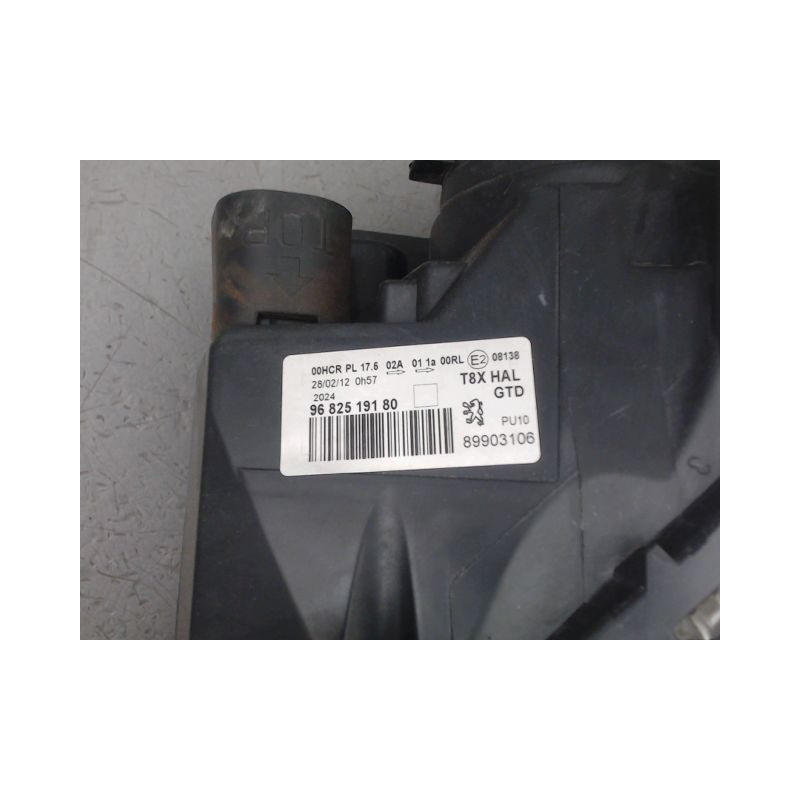 PHARE GAUCHE PEUGEOT 5008