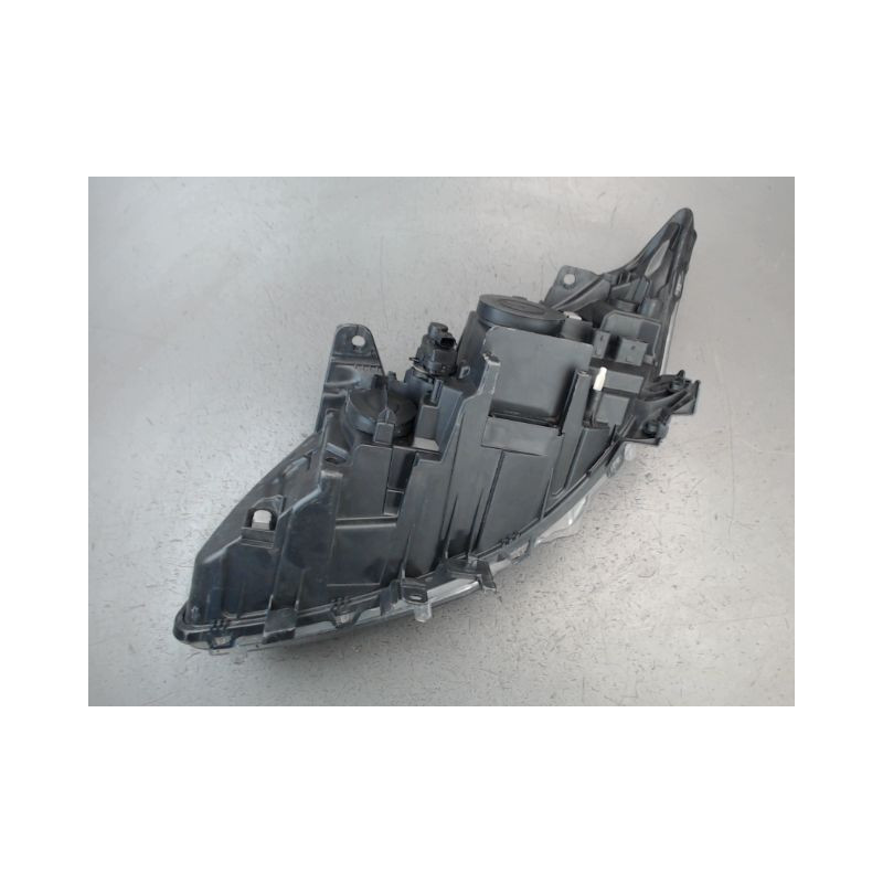 PHARE DROIT RENAULT LAGUNA