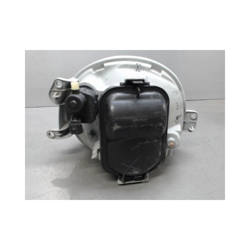 PHARE GAUCHE RENAULT TWINGO