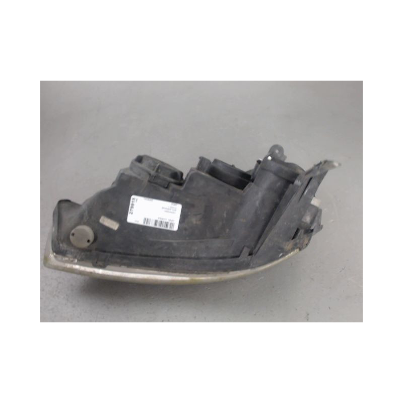 PHARE DROIT OPEL CORSA