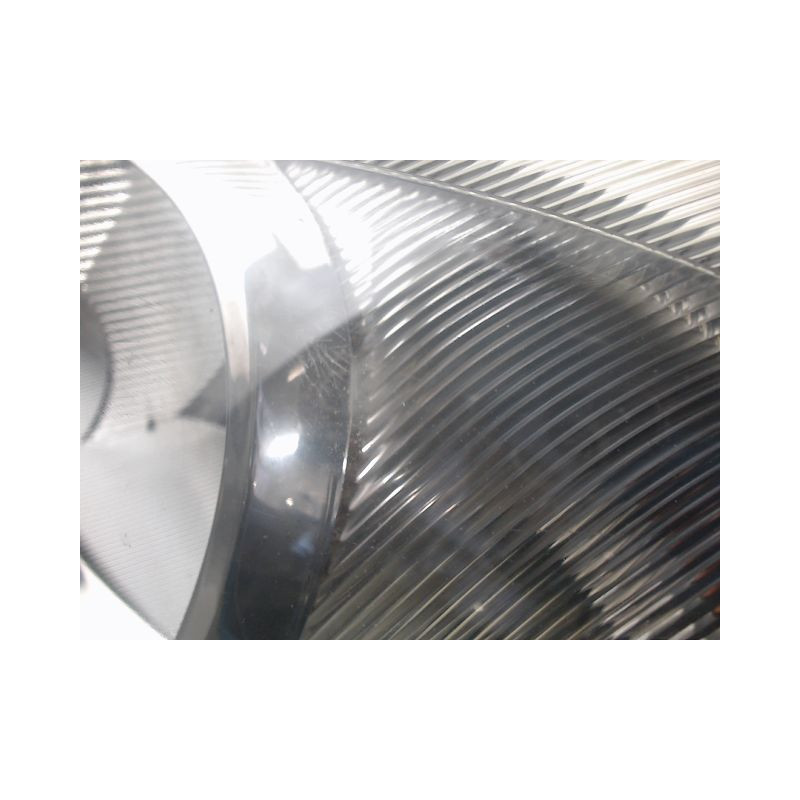PHARE GAUCHE OPEL CORSA