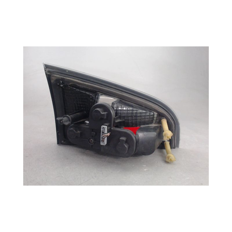FEU ARRIERE INTERIEUR DROIT FORD S-MAX