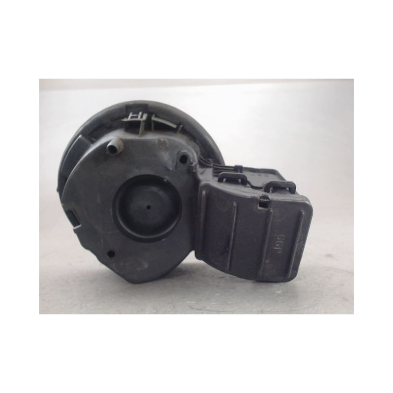 VOLET DE TRAPPE CARBURANT RENAULT MEGANE