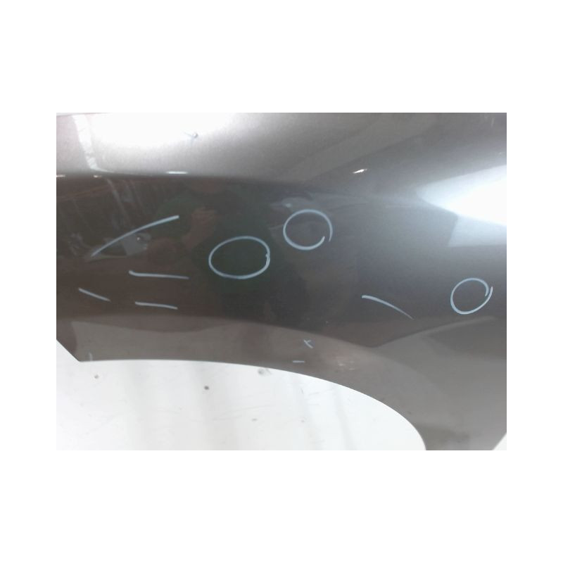 AILE AVANT GAUCHE RENAULT MEGANE