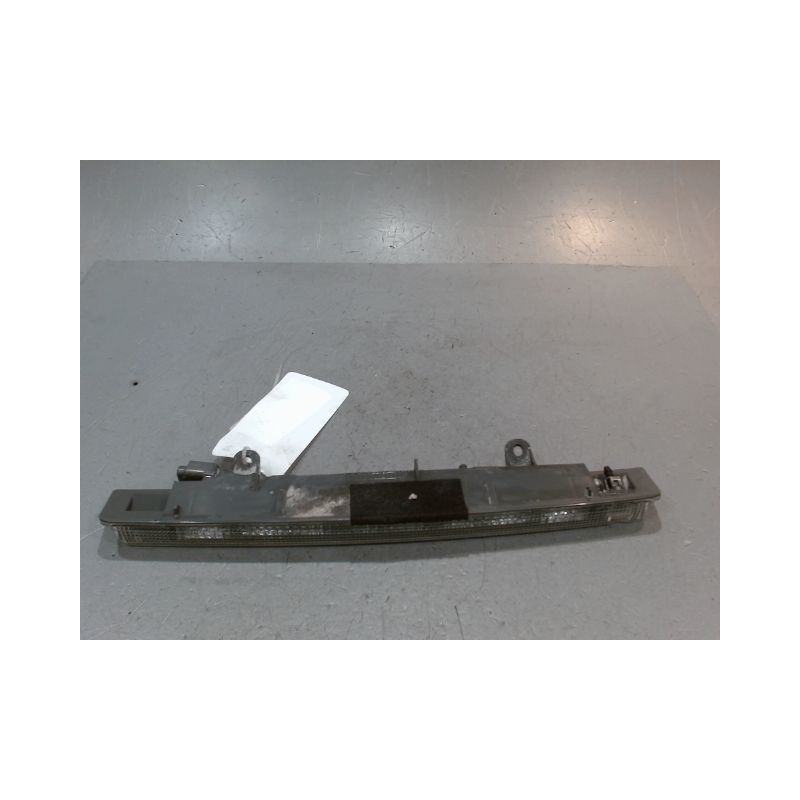 FEUX STOP SUPPLEMENTAIRE CITROEN DS4