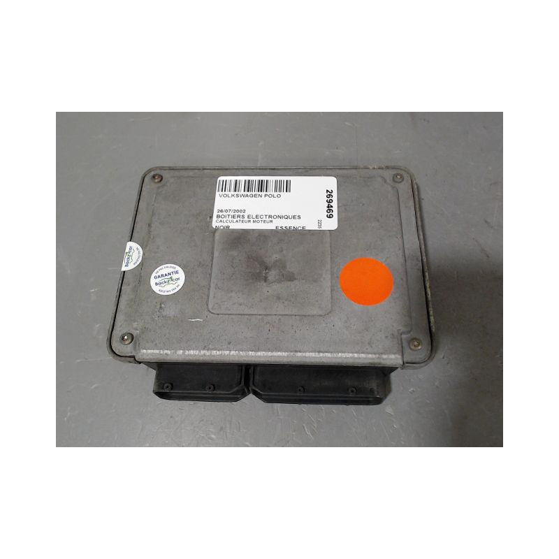 CALCULATEUR MOTEUR VOLKSWAGEN POLO