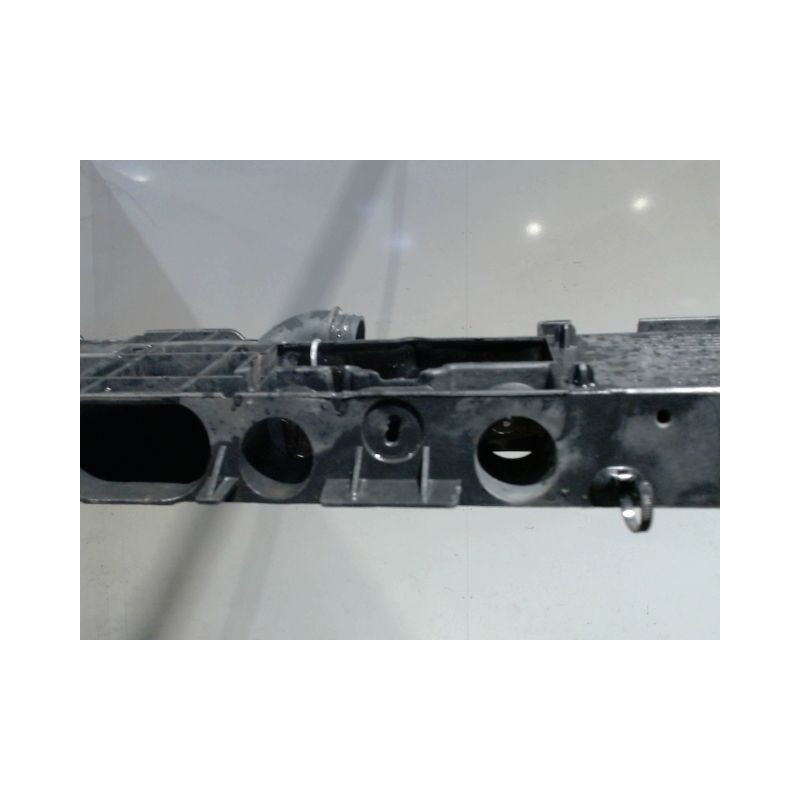 TRAVERSE SUPERIEURE ARMATURE AVANT RENAULT CLIO IV