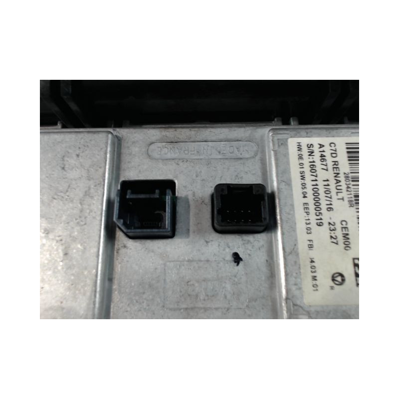 ECRAN GPS RENAULT KADJAR