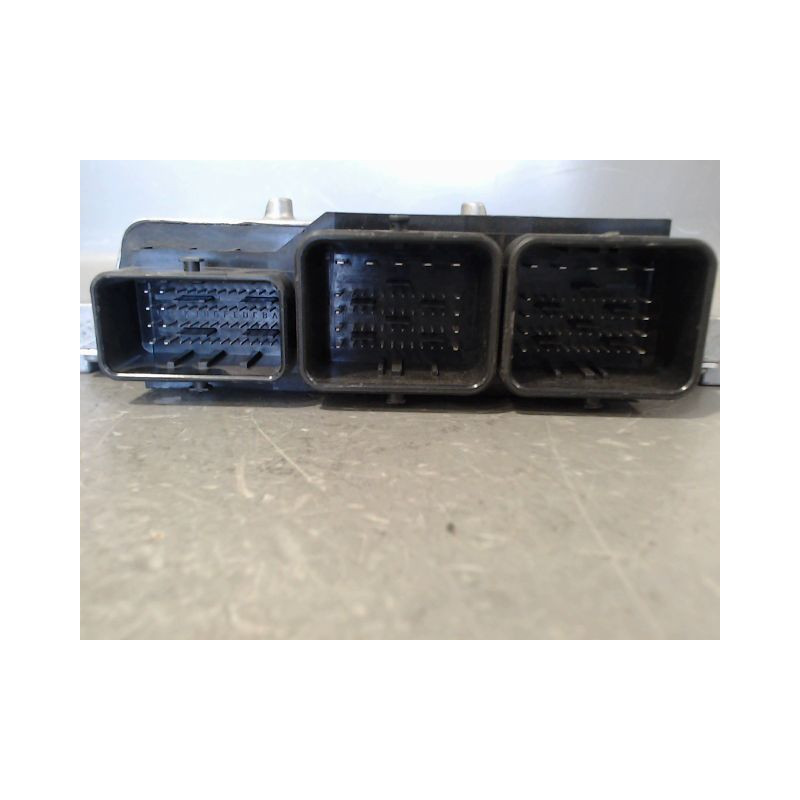 CALCULATEUR MOTEUR CITROEN C5 2008-
