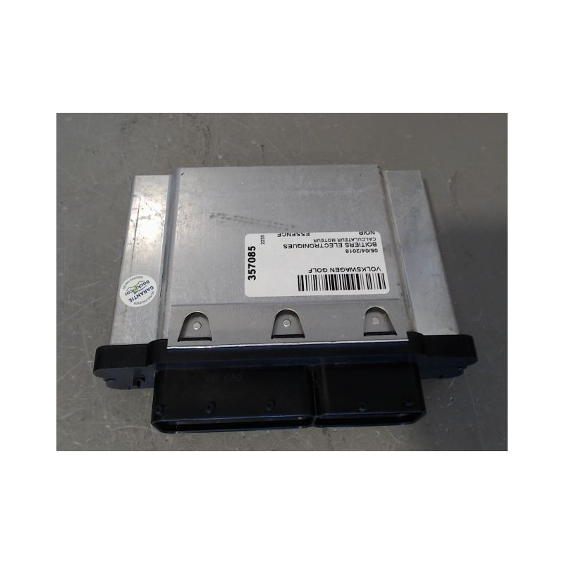 CALCULATEUR MOTEUR VOLKSWAGEN GOLF