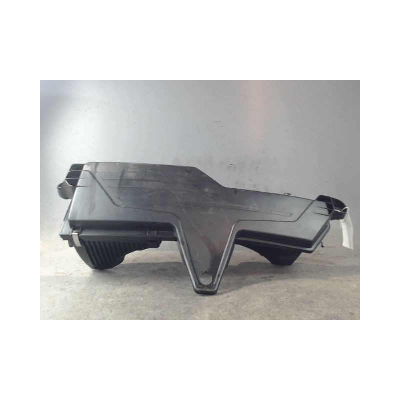 BOITIER FILTRE A AIR B.M.W. SERIE 1