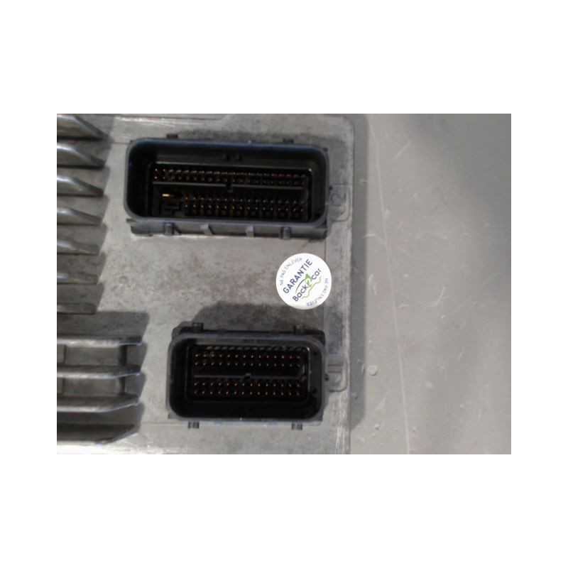 CALCULATEUR MOTEUR OPEL CORSA 2010-