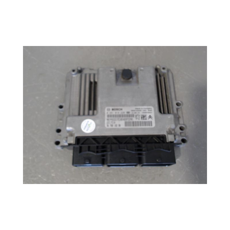 CALCULATEUR MOTEUR PEUGEOT 208