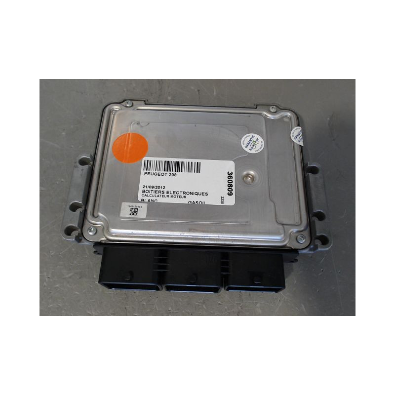 CALCULATEUR MOTEUR PEUGEOT 208