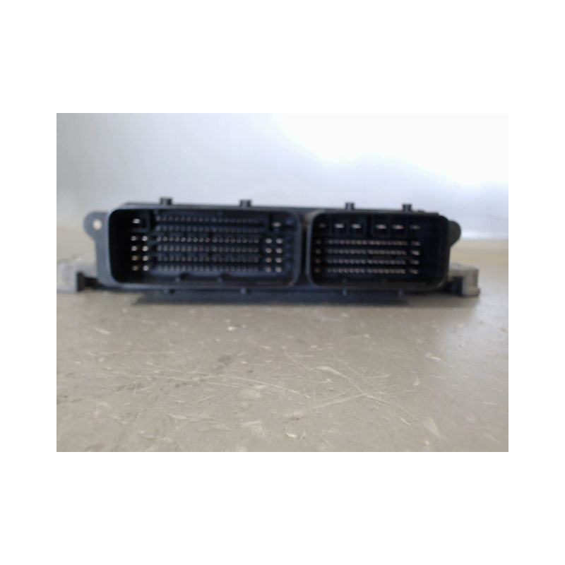 CALCULATEUR MOTEUR PEUGEOT 208