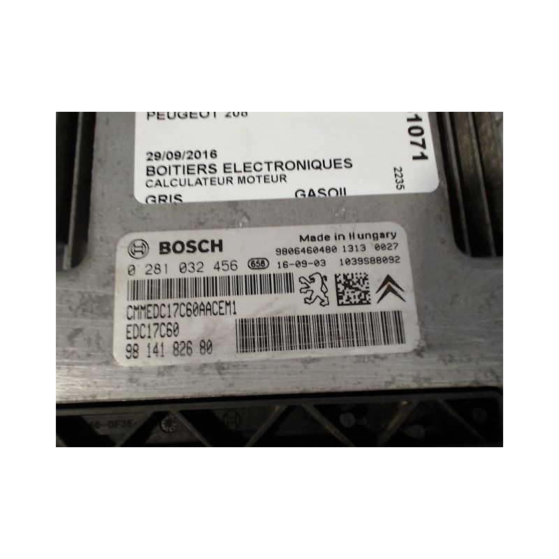 CALCULATEUR MOTEUR PEUGEOT 208