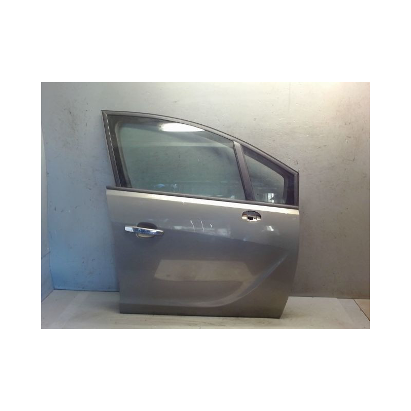 PORTE AVANT DROIT OPEL MERIVA