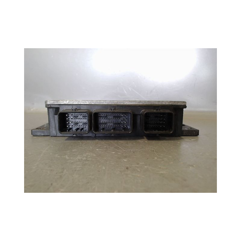 CALCULATEUR MOTEUR RENAULT CLIO ESTATE III Phase 2 2009-2014