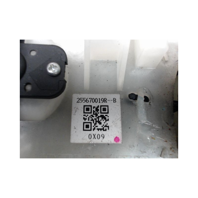 BLOC COMMODOS RENAULT MEGANE III 2008-