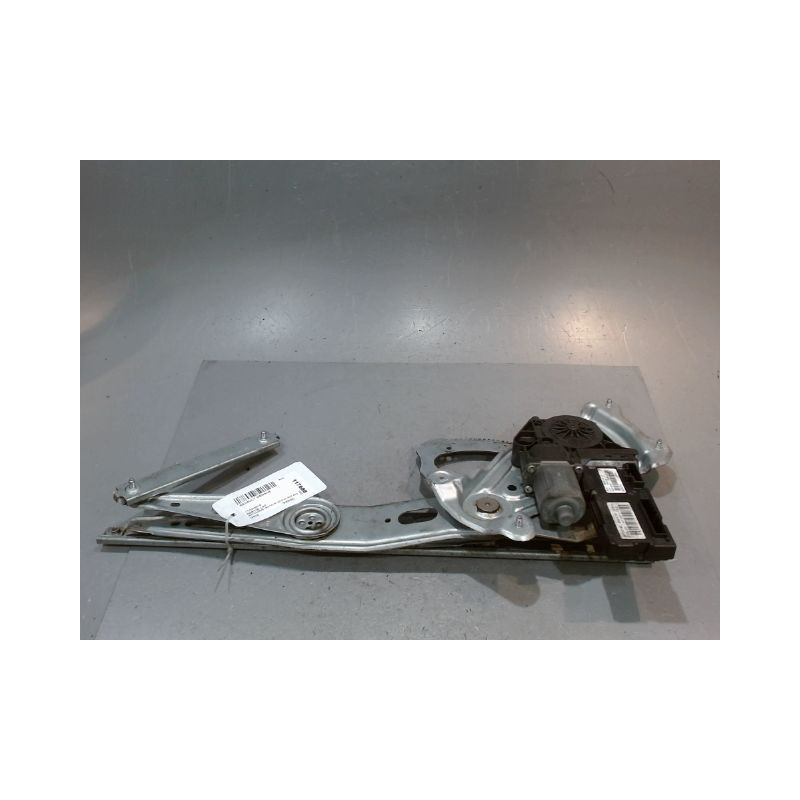 MECANISME+MOTEUR LEVE-GLACE AVANT GAUCHE RENAULT MEGANE