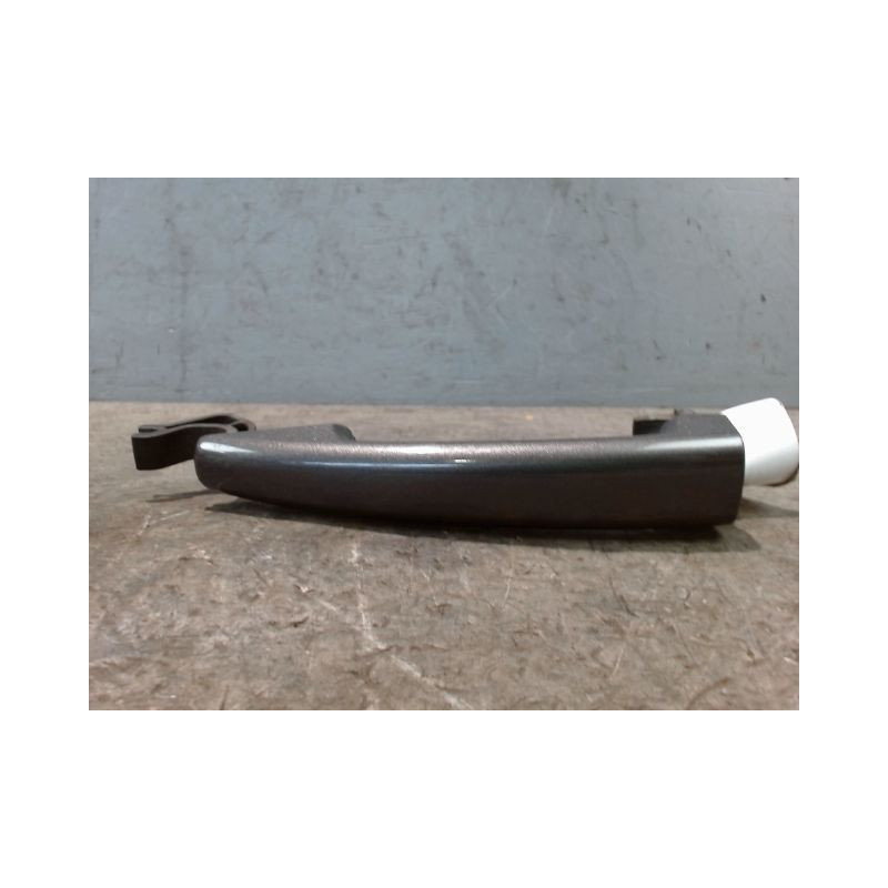POIGNEE EXTERIEURE PORTE AVANT GAUCHE PEUGEOT 2008
