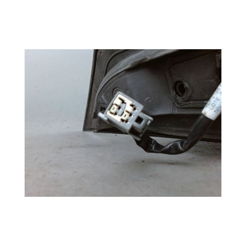 RETROVISEUR EXTERIEUR GAUCHE FORD FOCUS