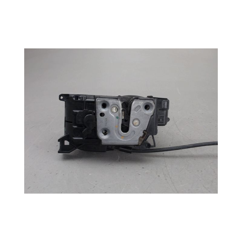 SYSTEME CONDAMNATION ARRIERE DROIT RENAULT MODUS