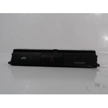 BOUTON DE WARNING TOYOTA COROLLA VERSO 2004-2007