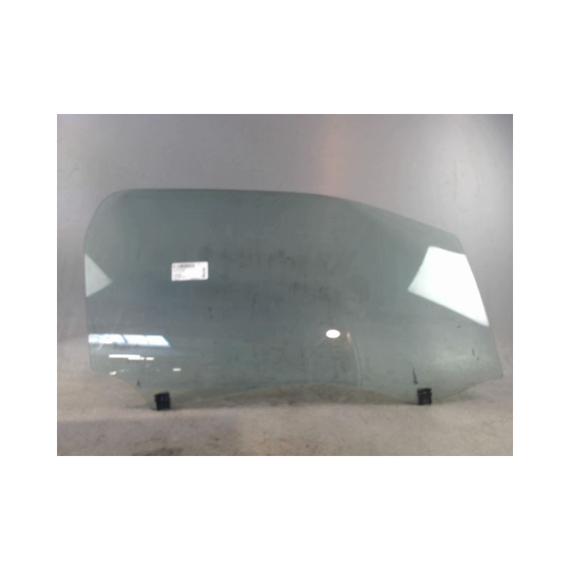 GLACE PORTE AVD CITROEN DS3 2009-