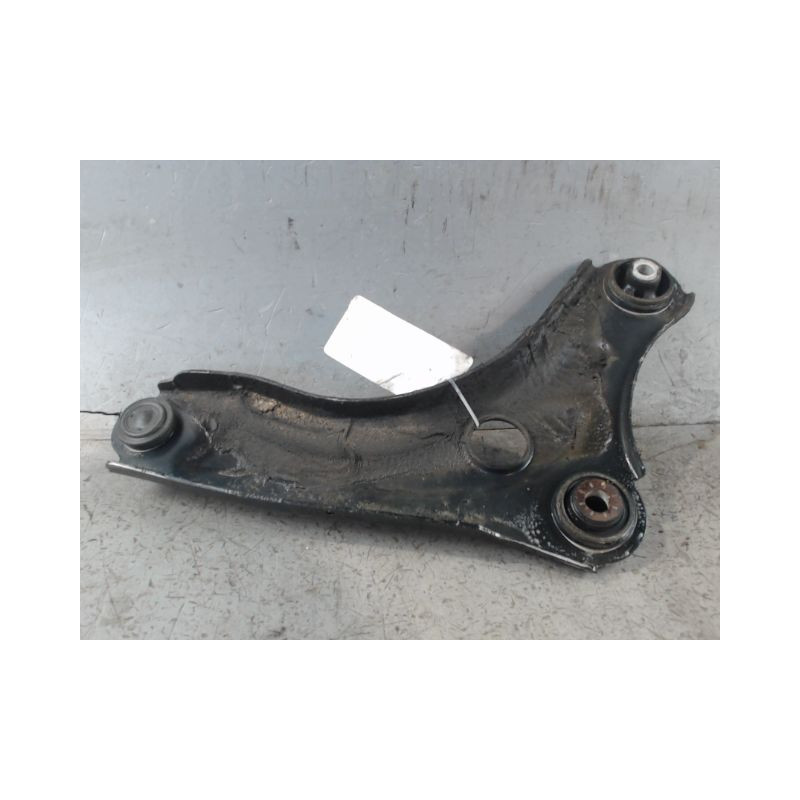 TRIANGLE INFERIEUR AVANT GAUCHE DACIA SANDERO 2008-