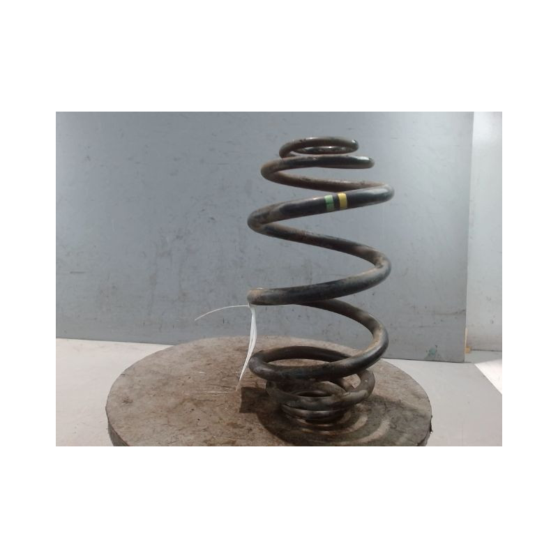 RESSORT AMORTISSEUR ARRIERE DROIT OPEL VIVARO M1 COMBI K2900 06-