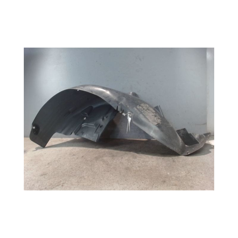 PARE-BOUE ARRIERE GAUCHE RENAULT CLIO III 2010-