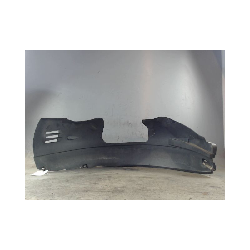 PARE-BOUE AVANT DROIT FORD FIESTA 02 -05