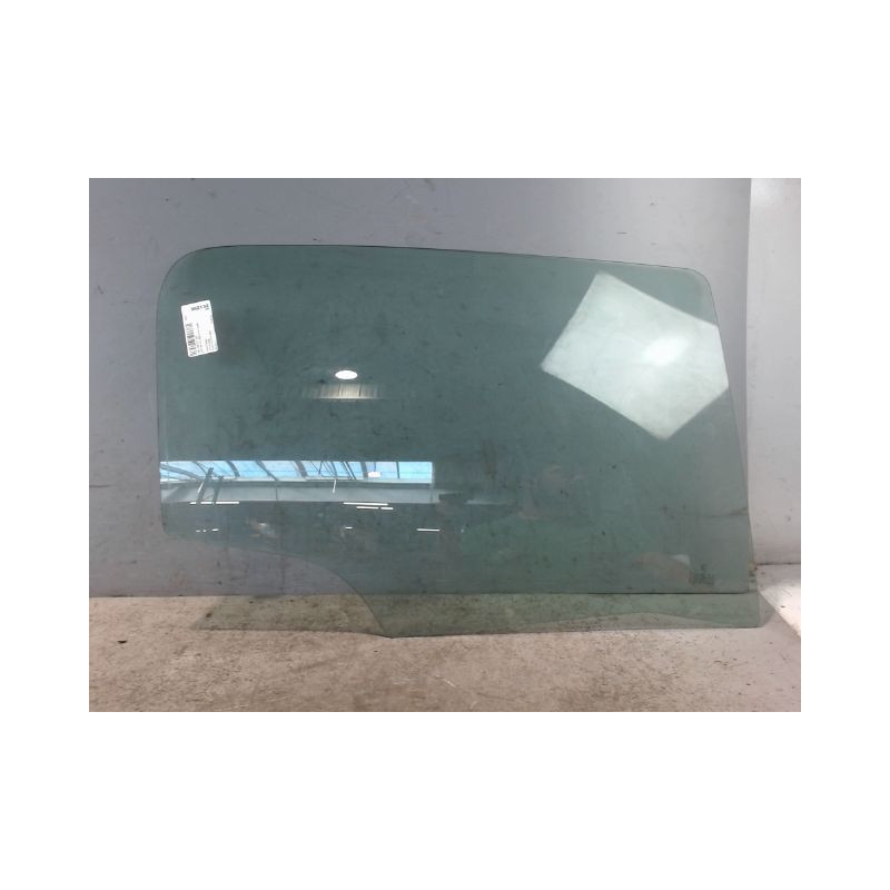 GLACE PORTE ARD PEUGEOT 307 2001-2005