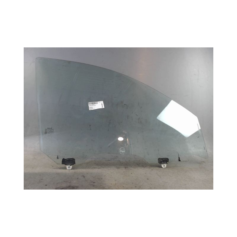 GLACE PORTE AVD NISSAN MICRA 2009-