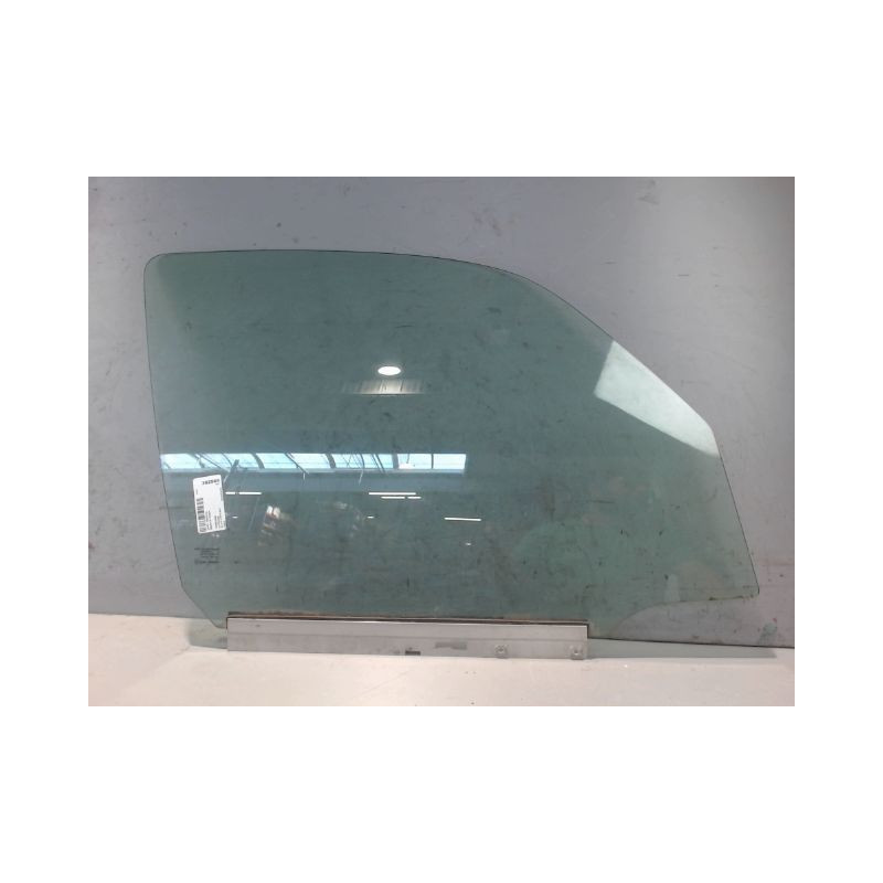 GLACE PORTE AVD OPEL MERIVA 2006-