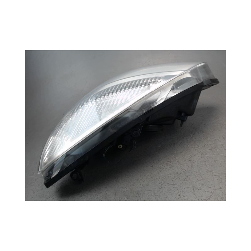 PHARE GAUCHE RENAULT MEGANE