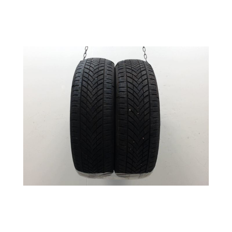 Paire de pneus TRACMAX ALL SEASON TRAC SAVER X PRIVILO 185 65 15 88 H