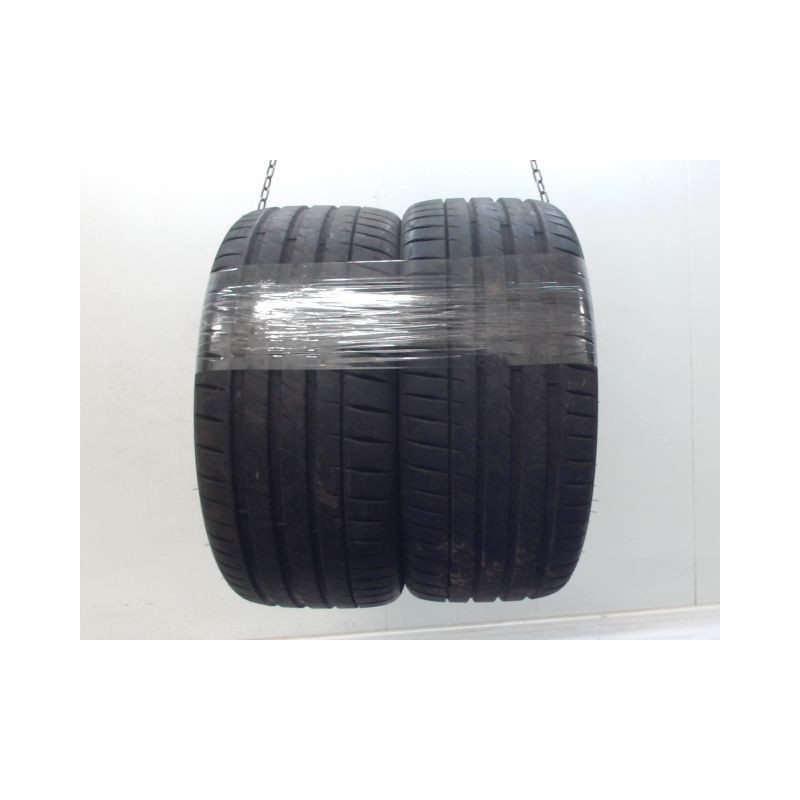 Paire de pneus MICHELIN PILOT SPORT 4S 255 40 19 100 Y