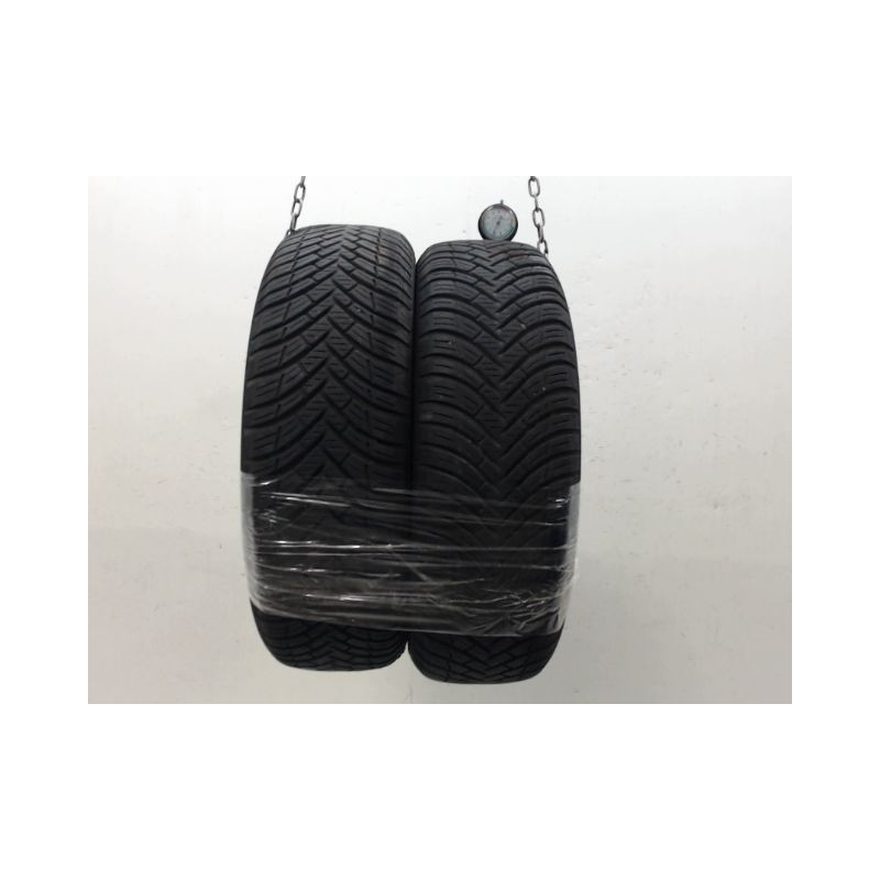 Paire de pneus KLEBER QUADRAXER 2 165 60 15 77 H