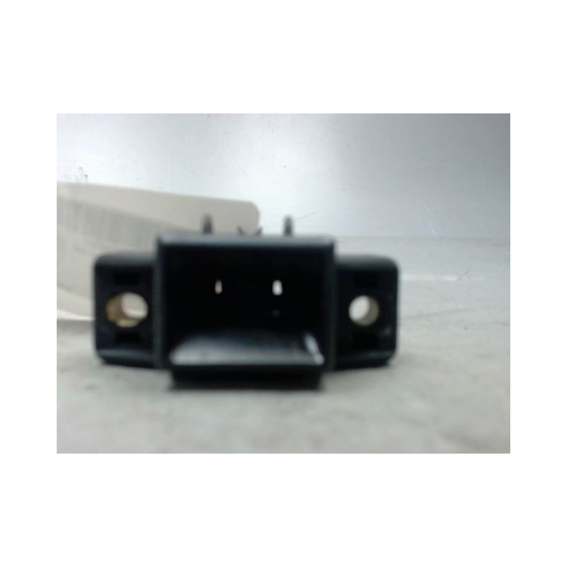 SERRURE HAYON  RENAULT TWINGO 93-98